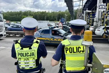 Telefony, pasy i ciężarówki pod lupą policji na mysłowickim odcinku A4
